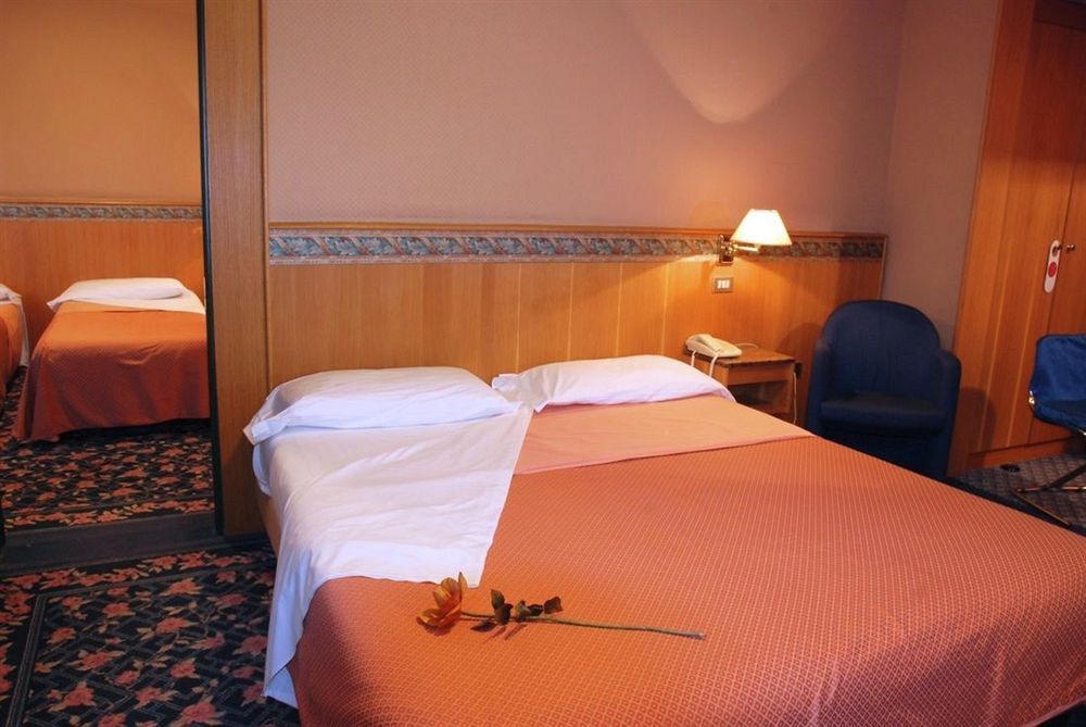 Hotel Oleggio Malpensa 외부 사진